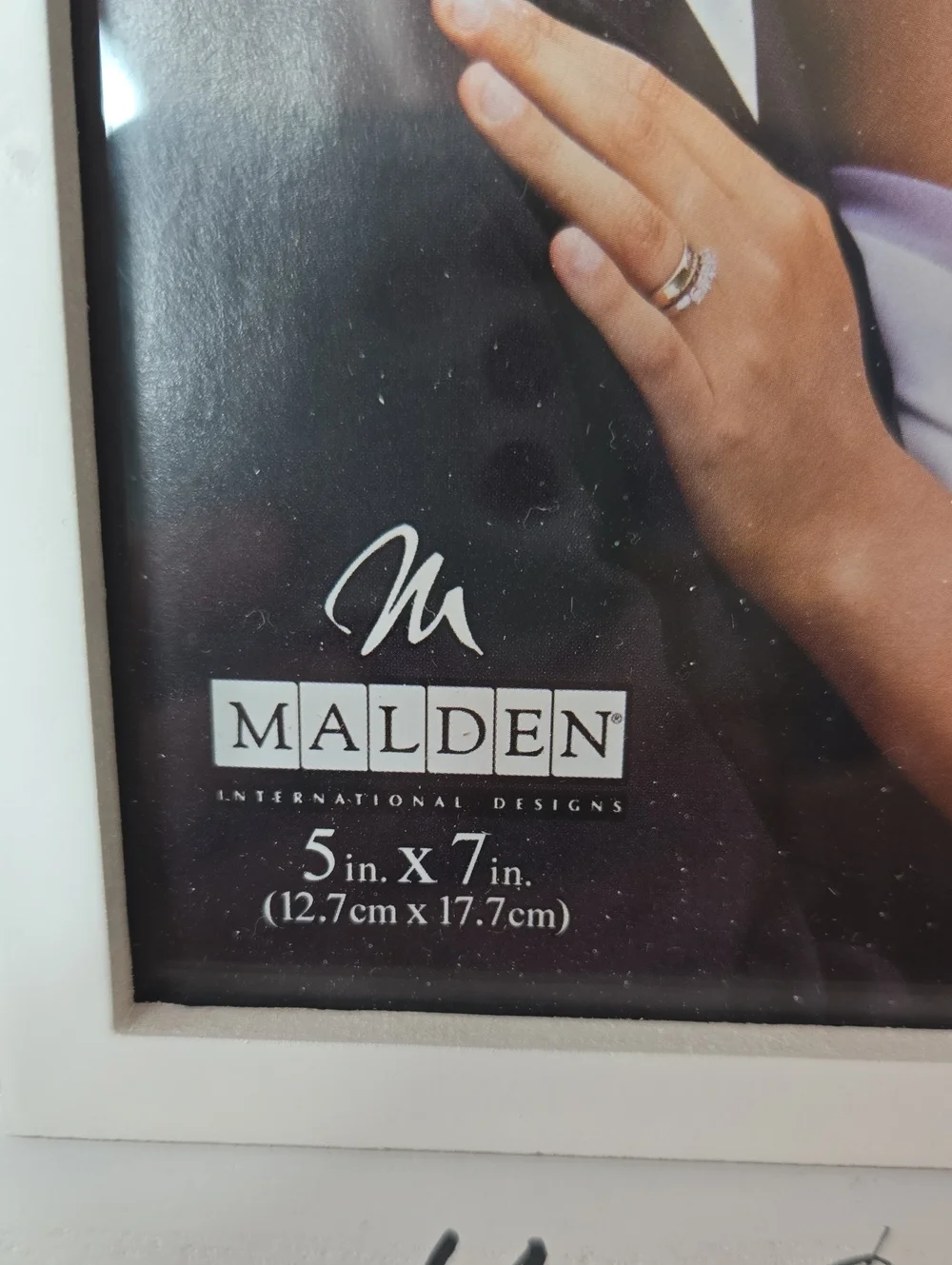 Malden Brand Farmhouse Style White 5